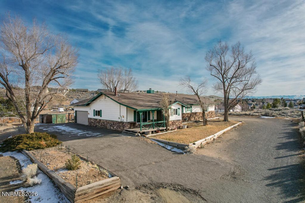 Photo of 2715 Henning Lane, Minden, NV 89423 (MLS # 260000376)