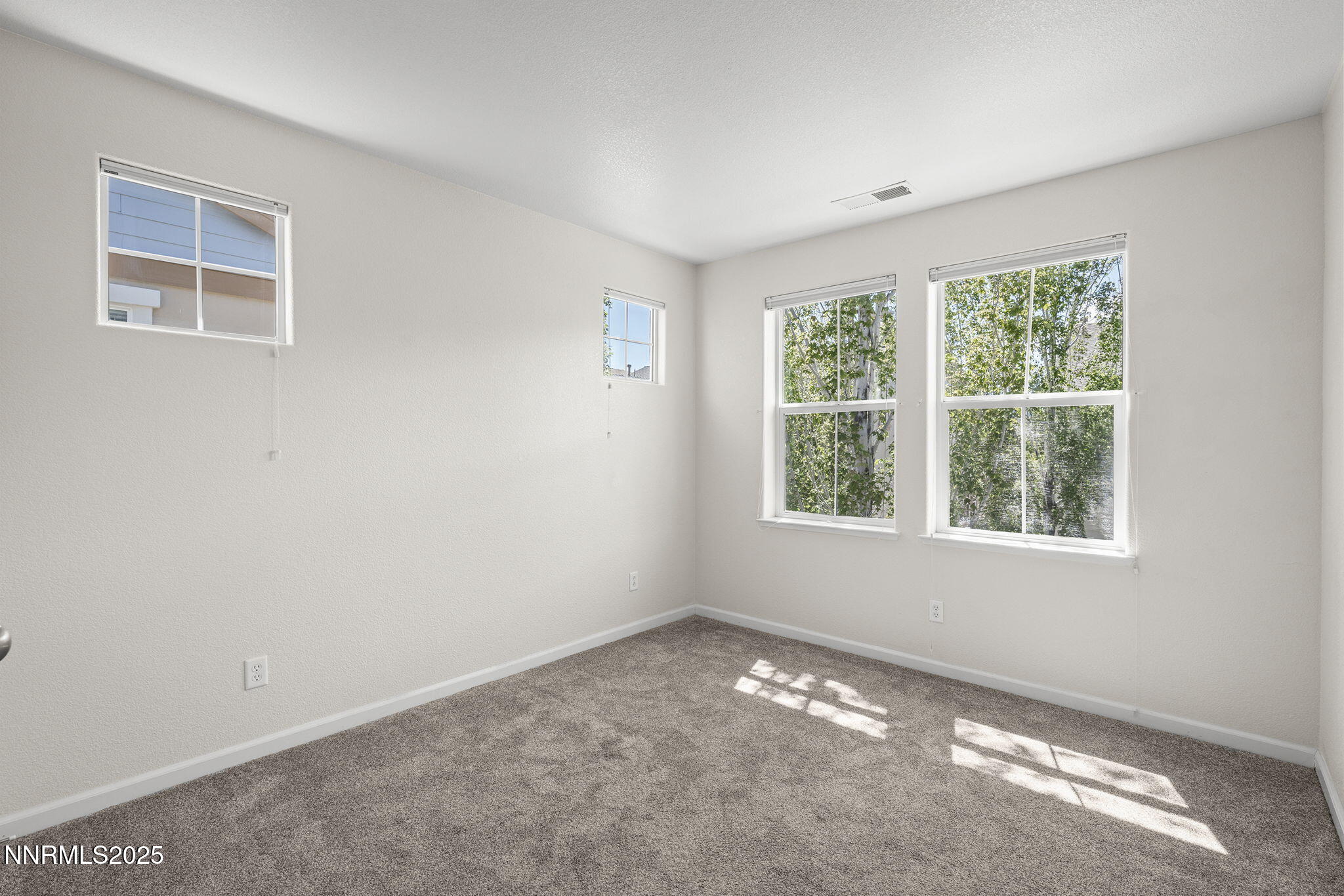 20-web-or-mls-_DSC2903