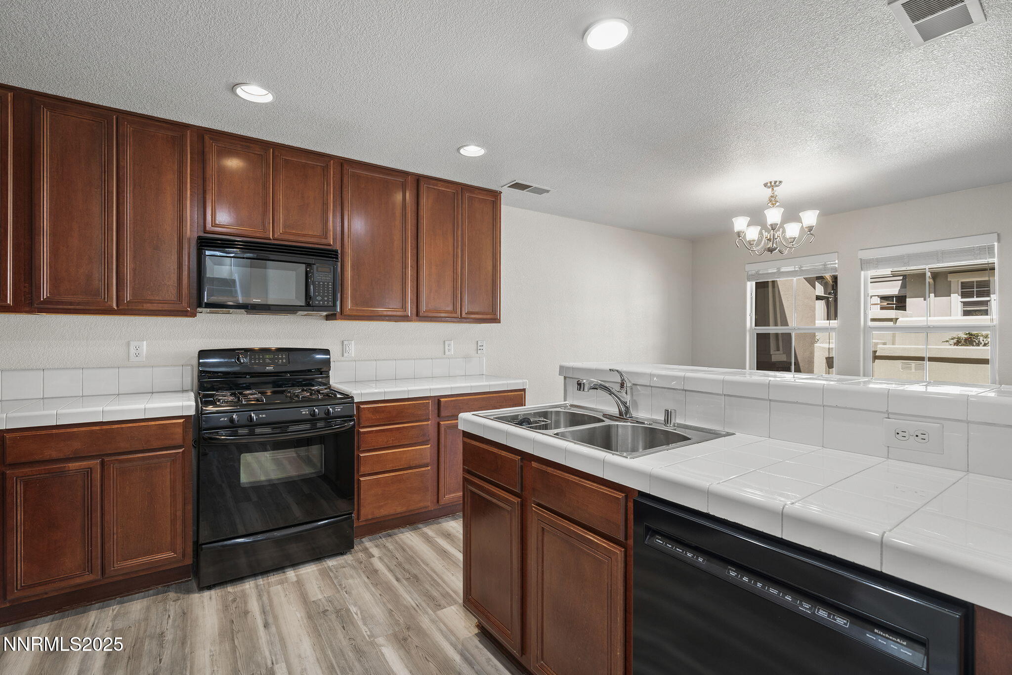 11-web-or-mls-_DSC2867