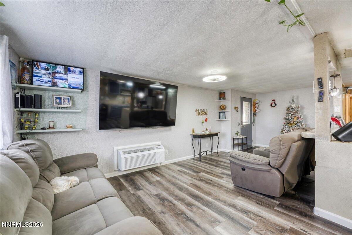 10-985 Villa Way Fernley NV 89408 (10 of