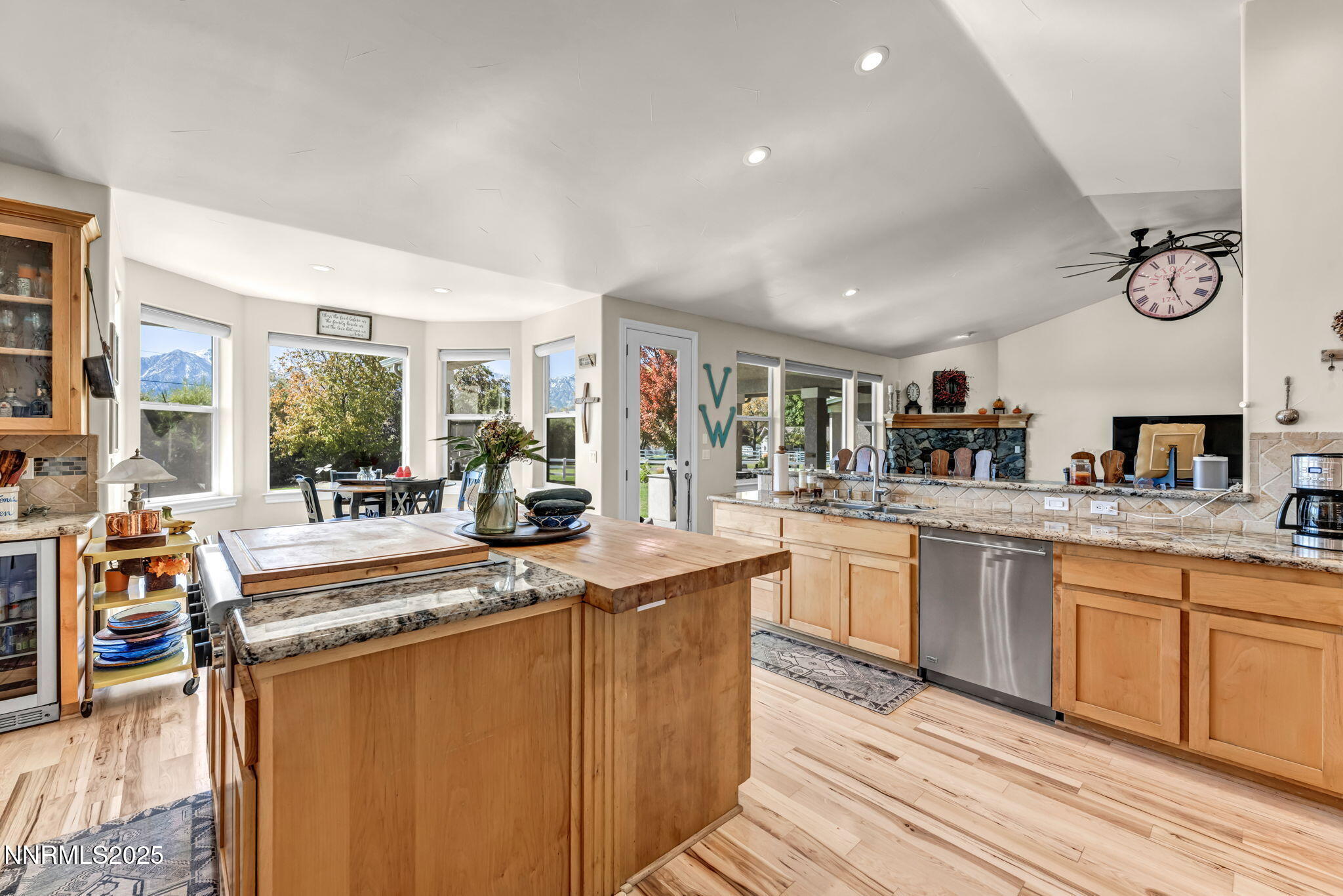 99-web-or-mls-1058-frieda-ln