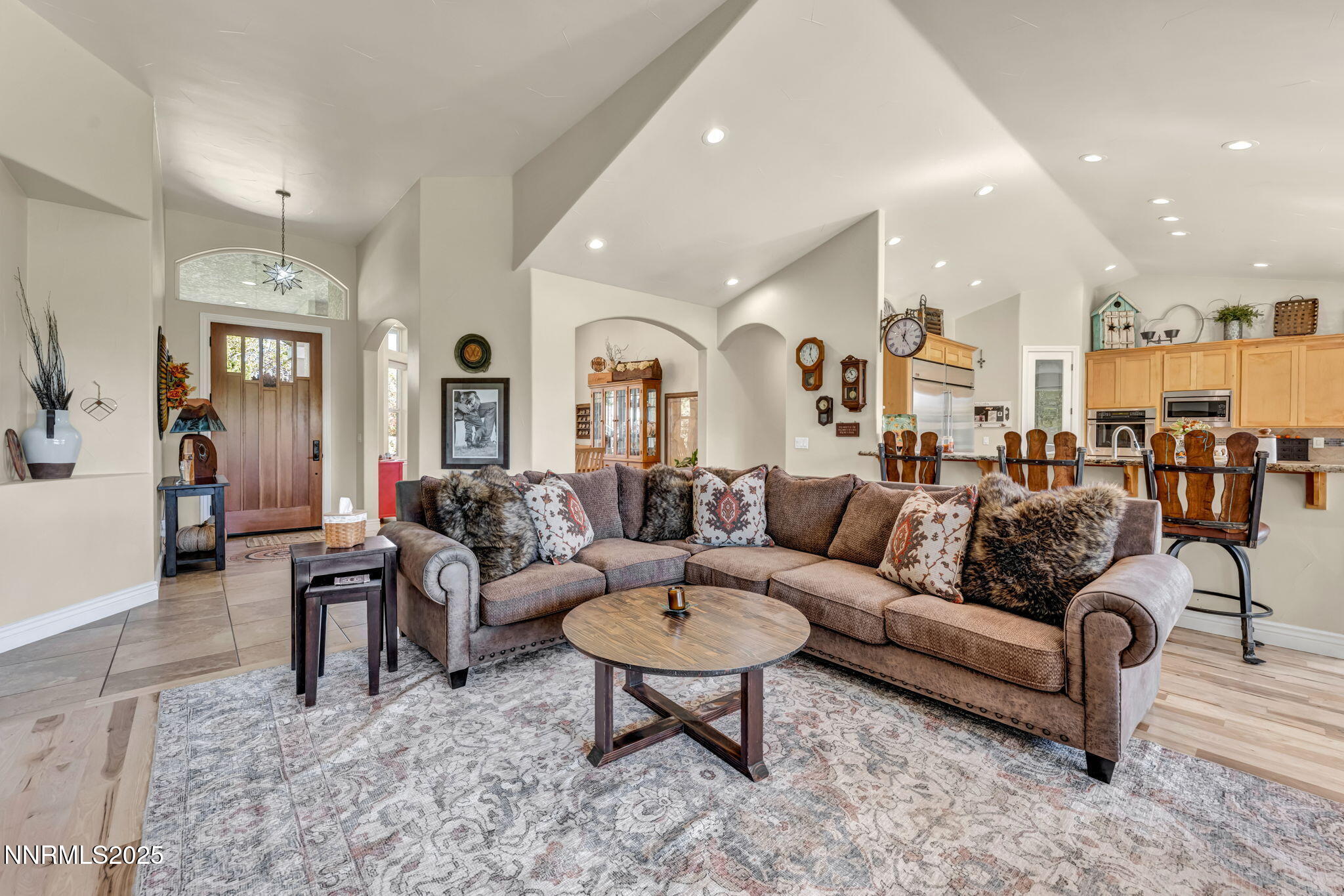 93-web-or-mls-1058-frieda-ln