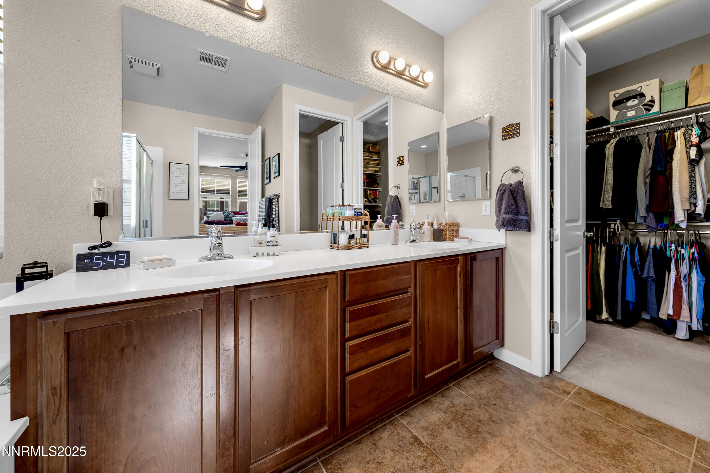 HeavenlyView2220-029