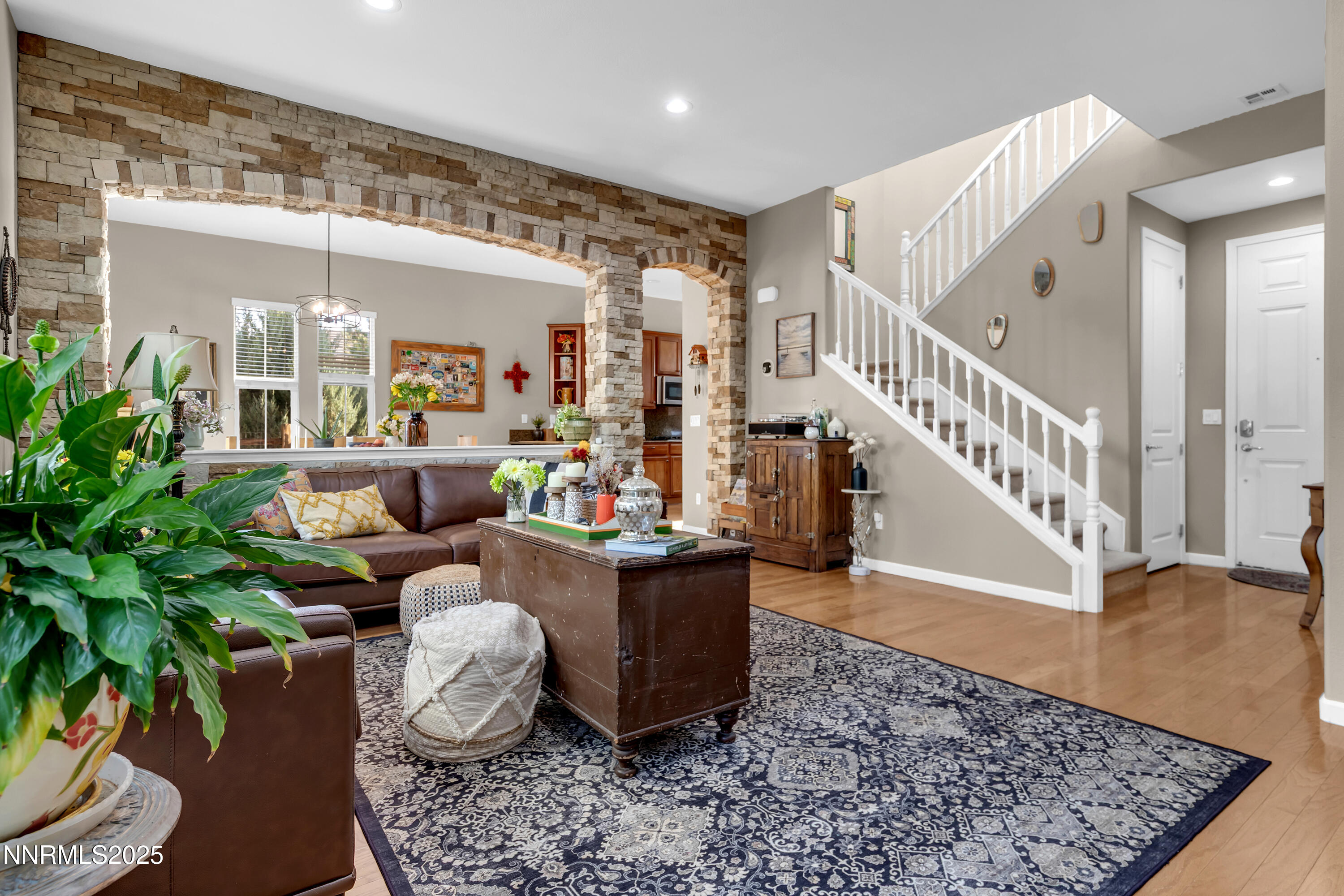 HeavenlyView2220-003