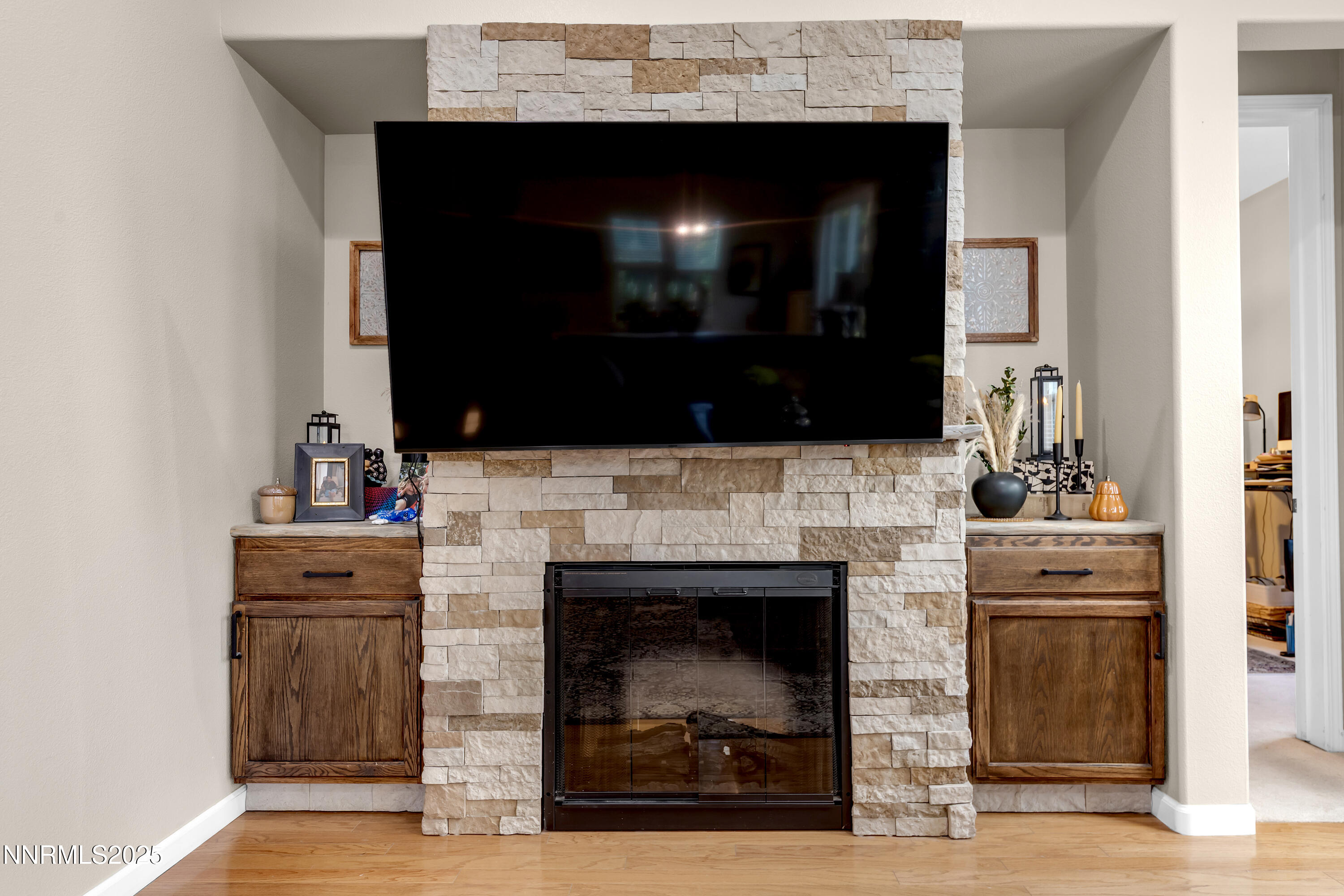 HeavenlyView2220-008