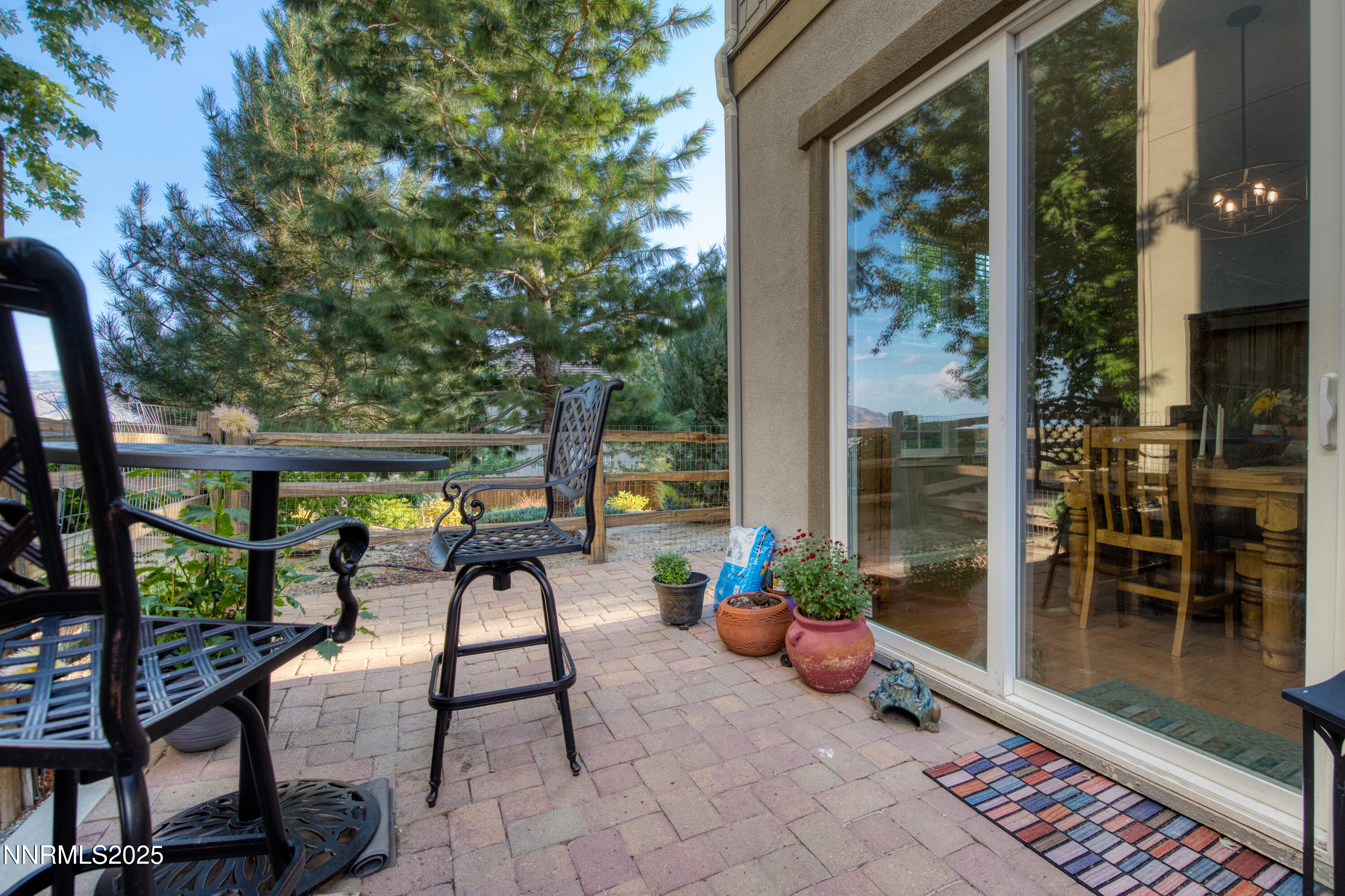 HeavenlyView2220-037