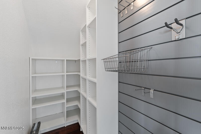 2720 Peavine Pines Court (13 of 37)