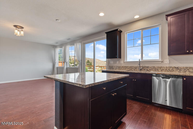 2720 Peavine Pines Court (18 of 37)