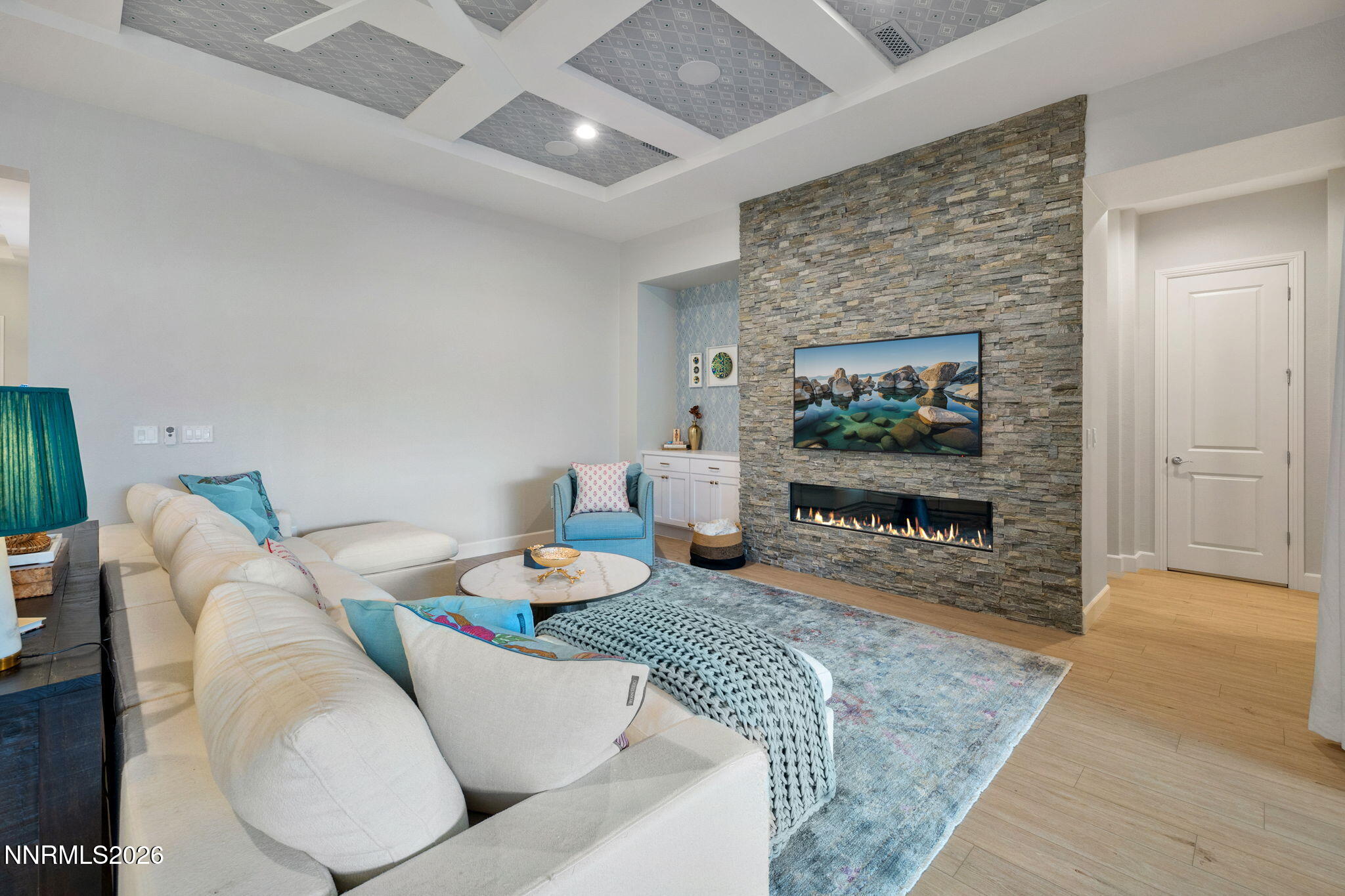 21-web-or-mls-9505 Copper Sky-22