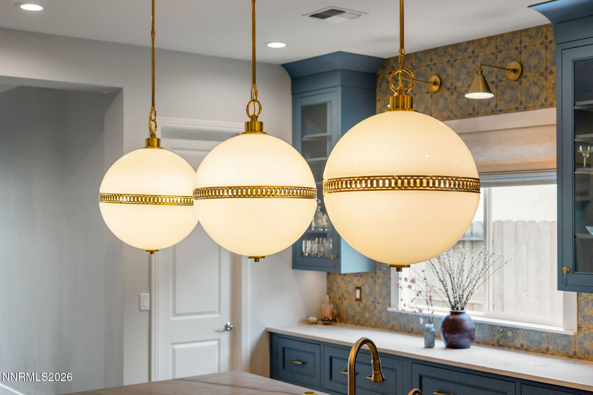 46-web-or-mls-9505 Copper Sky-47