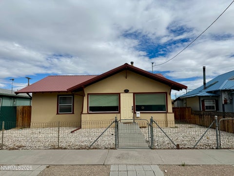 MLS: 260011623