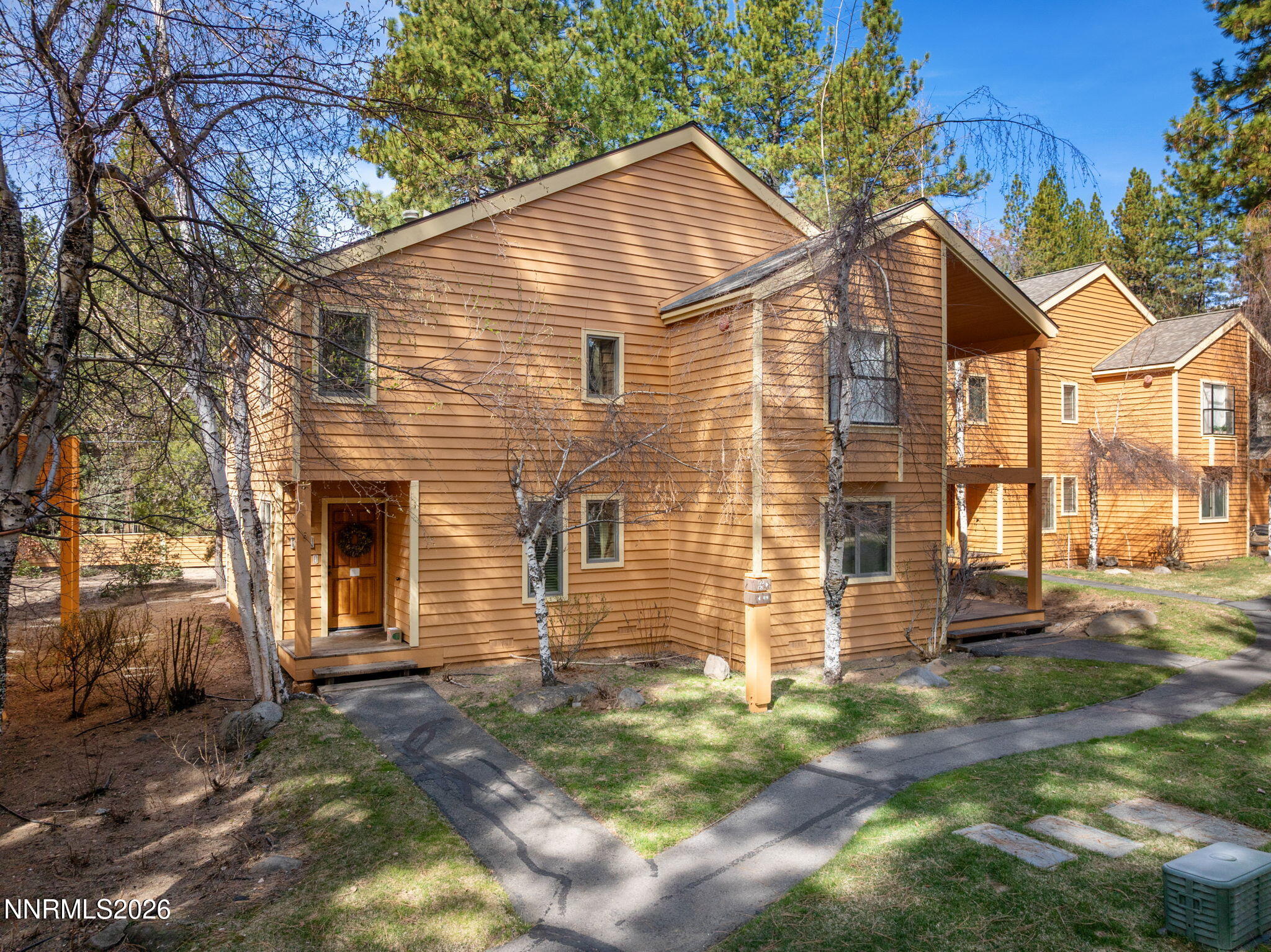 26-web-or-mls-120 Village unit 121-29