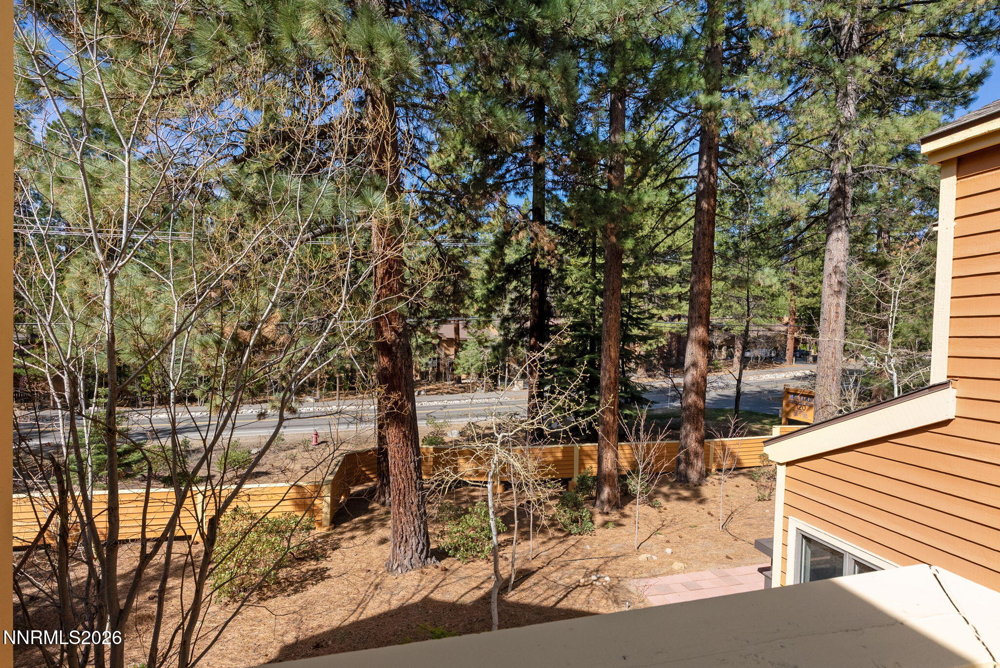24-web-or-mls-120 Village unit 121-25