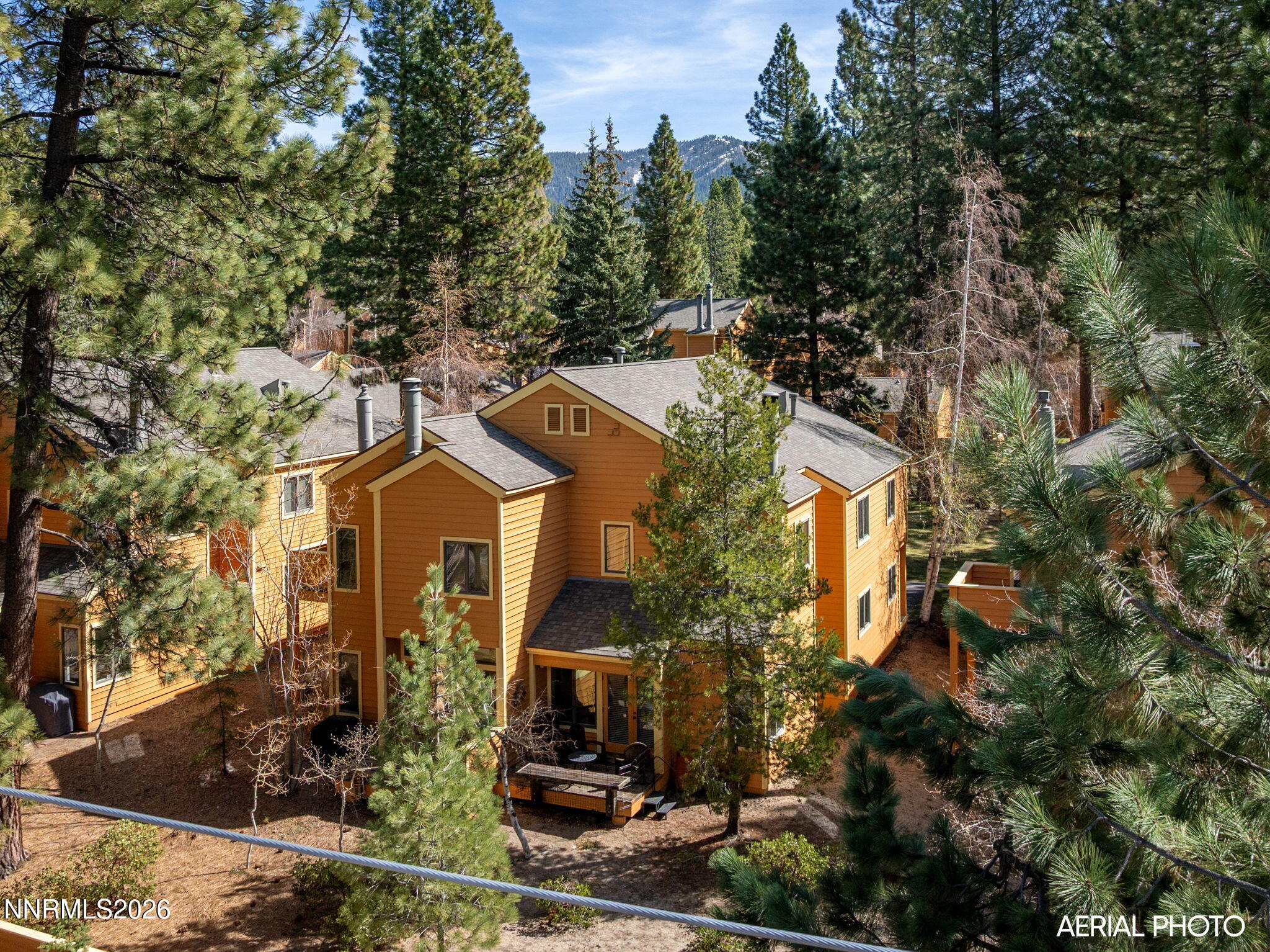 36-web-or-mls-120 Village unit 121-38