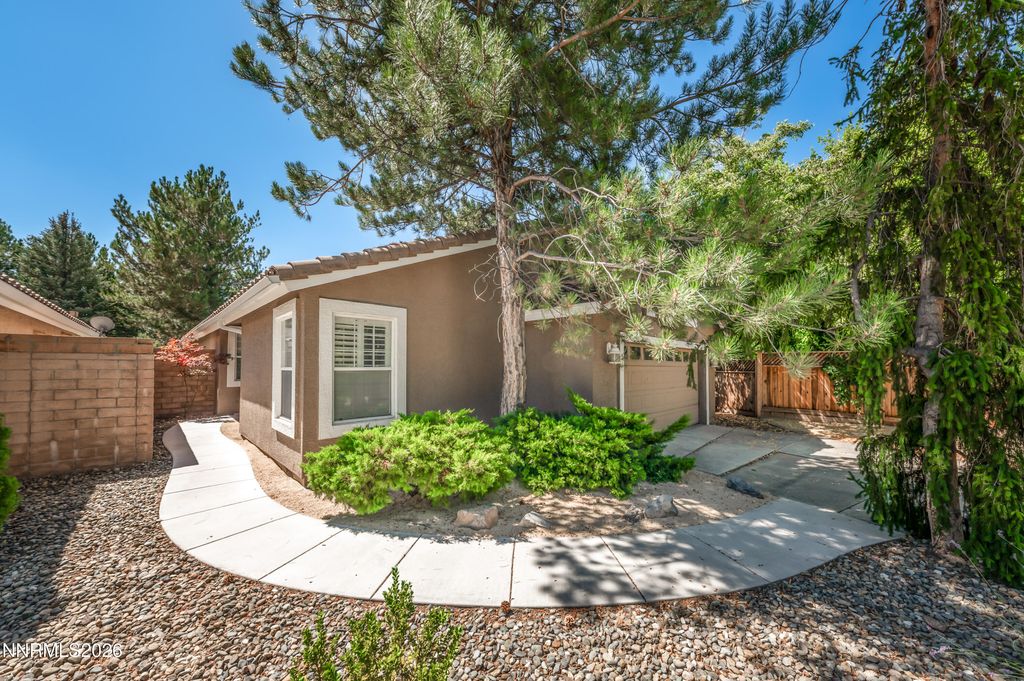 Photo of 6294 Dog Hollow Court, Reno, NV 89519 (MLS # 260001714)