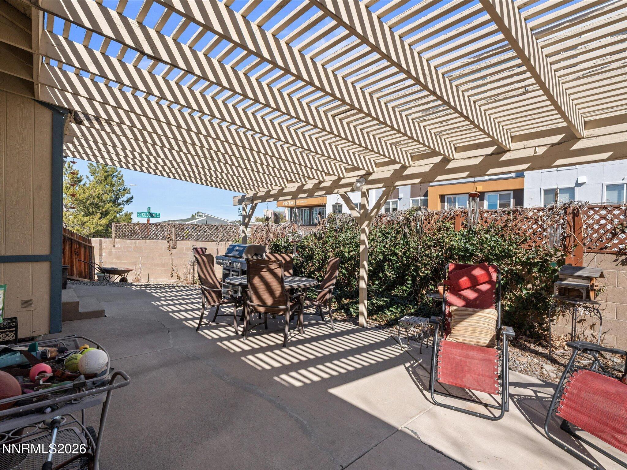 41-300 Kilborne Ave-140