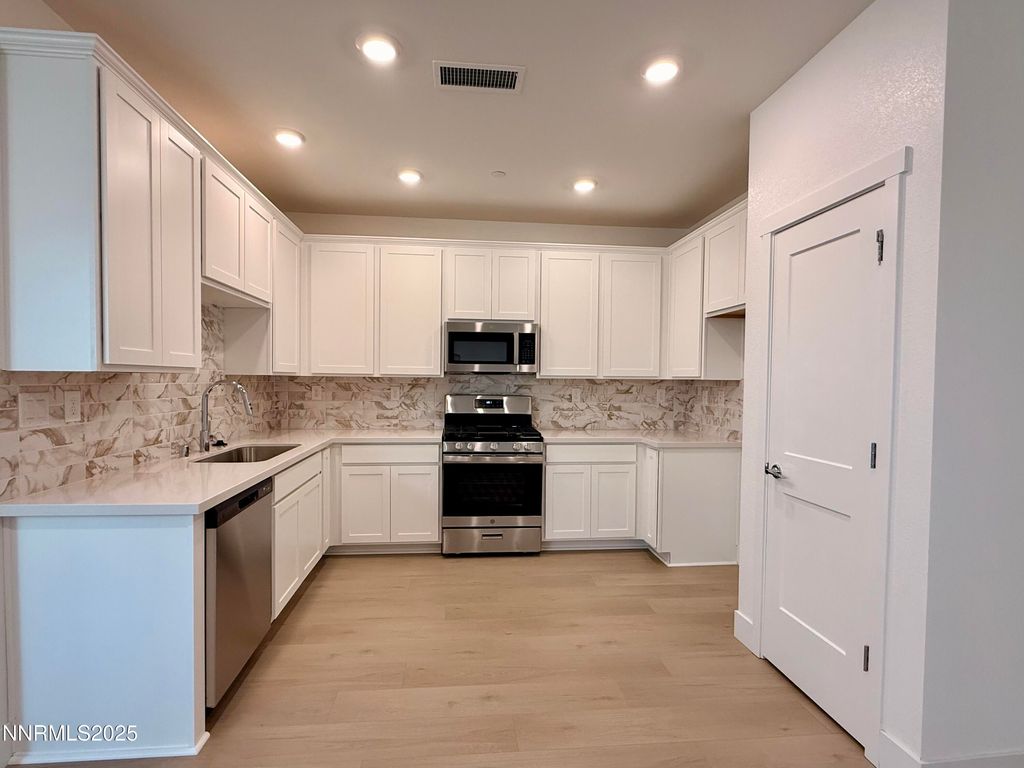 Photo of 480 Prosecco Way, Reno, NV 89511 (MLS # 260000365)