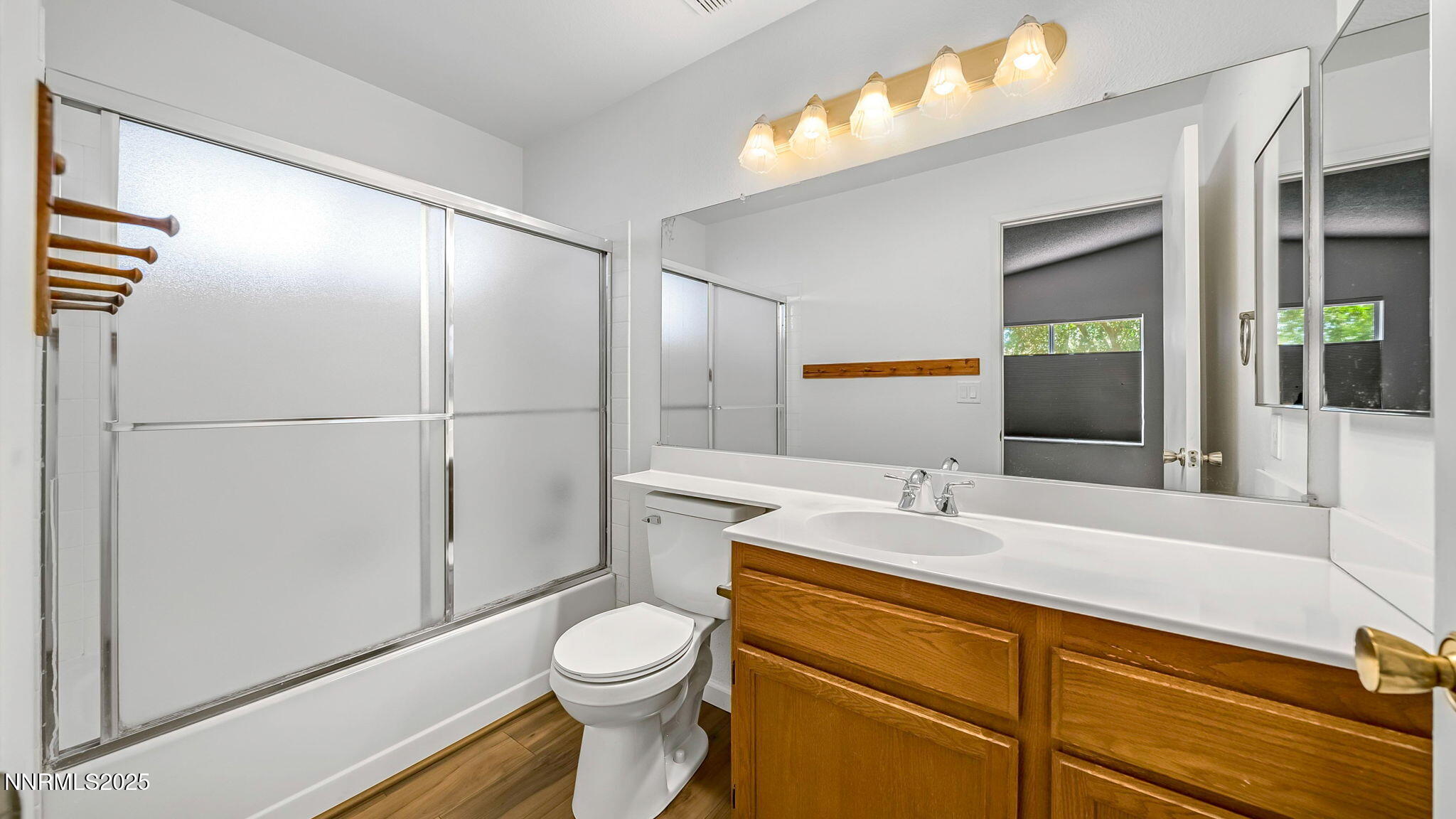 Sparks, Nevada 89434, United States, 2 Bedrooms Bedrooms, ,2 BathroomsBathrooms,Residential,Pending,188030