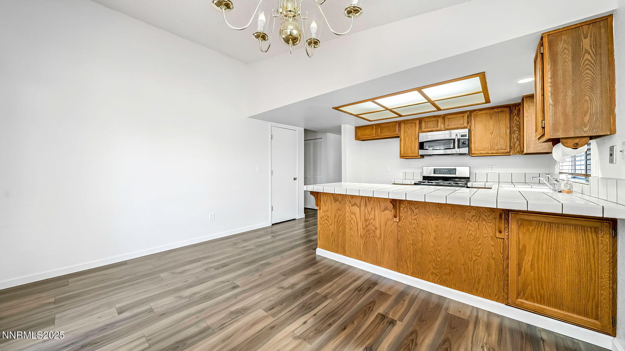 Sparks, Nevada 89434, United States, 2 Bedrooms Bedrooms, ,2 BathroomsBathrooms,Residential,Pending,188030