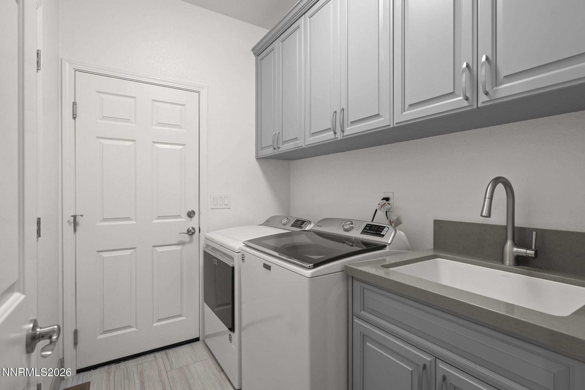 23-web-or-mls-_DSC7143