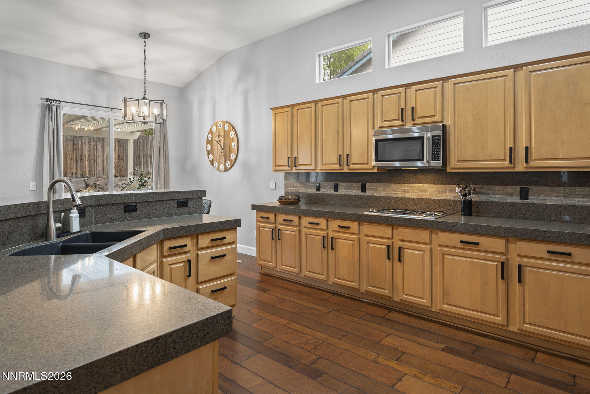 30-web-or-mls-16-print-_DSC7118 2