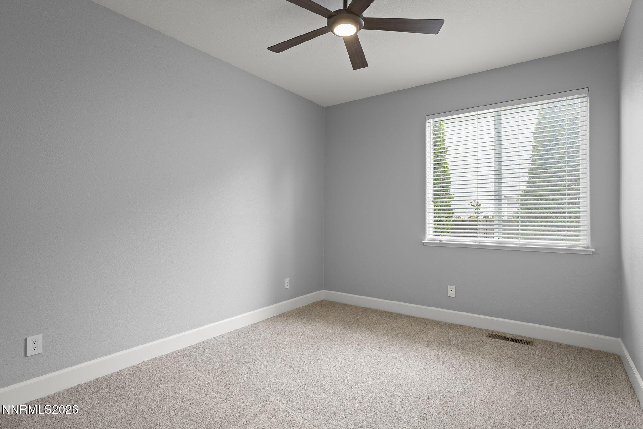 21-web-or-mls-_DSC7070