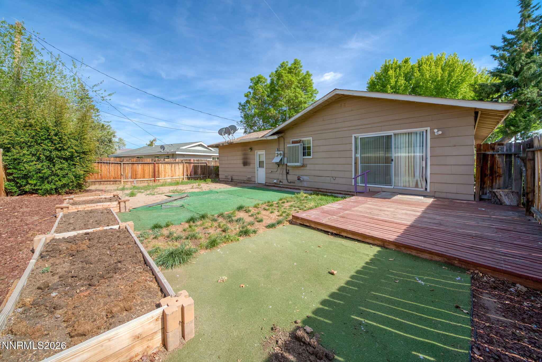 100 E Lenwood Drive