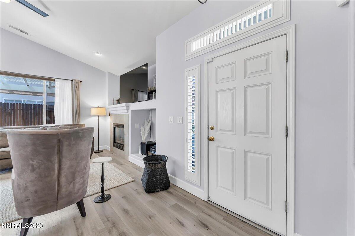 06-1612 Mountain Ln Reno NV 89521 (6 of