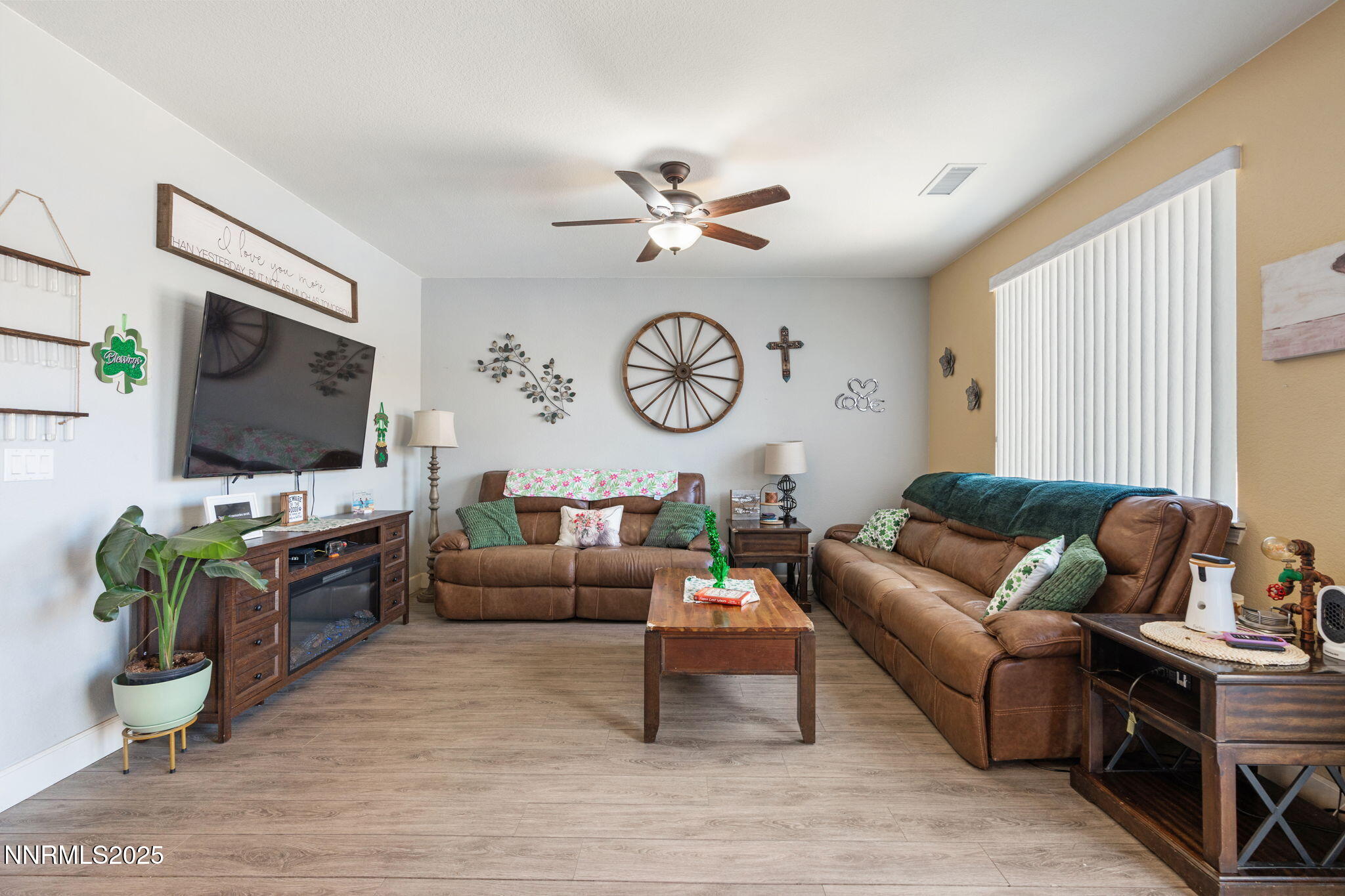 15-web-or-mls-DSC06875