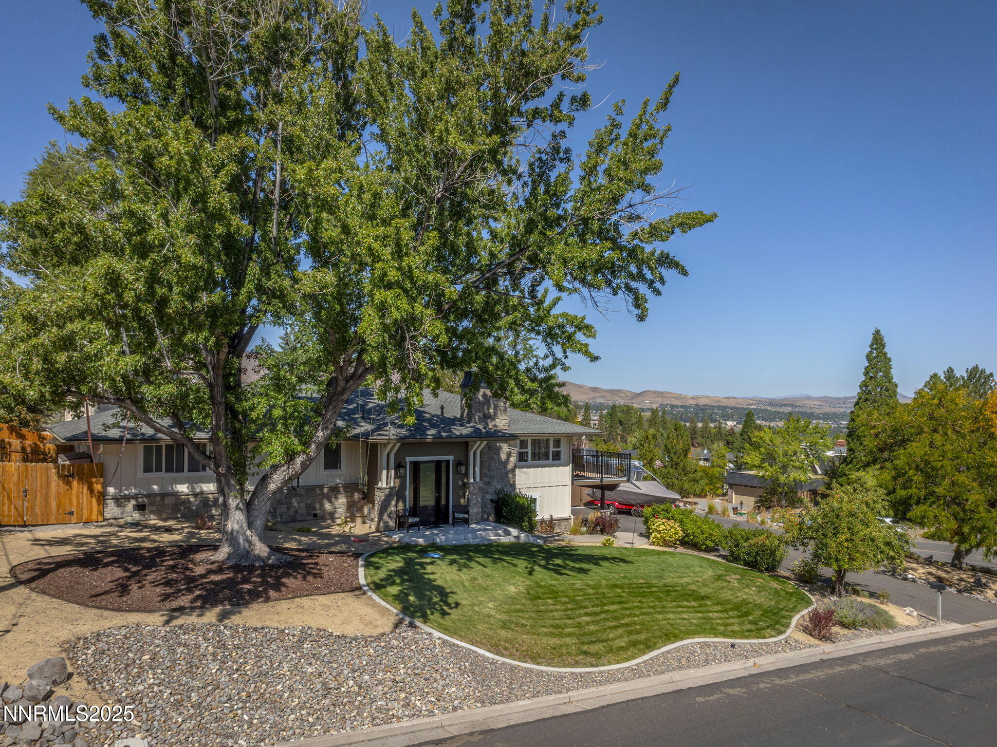 42-web-or-mls-DJI_0359