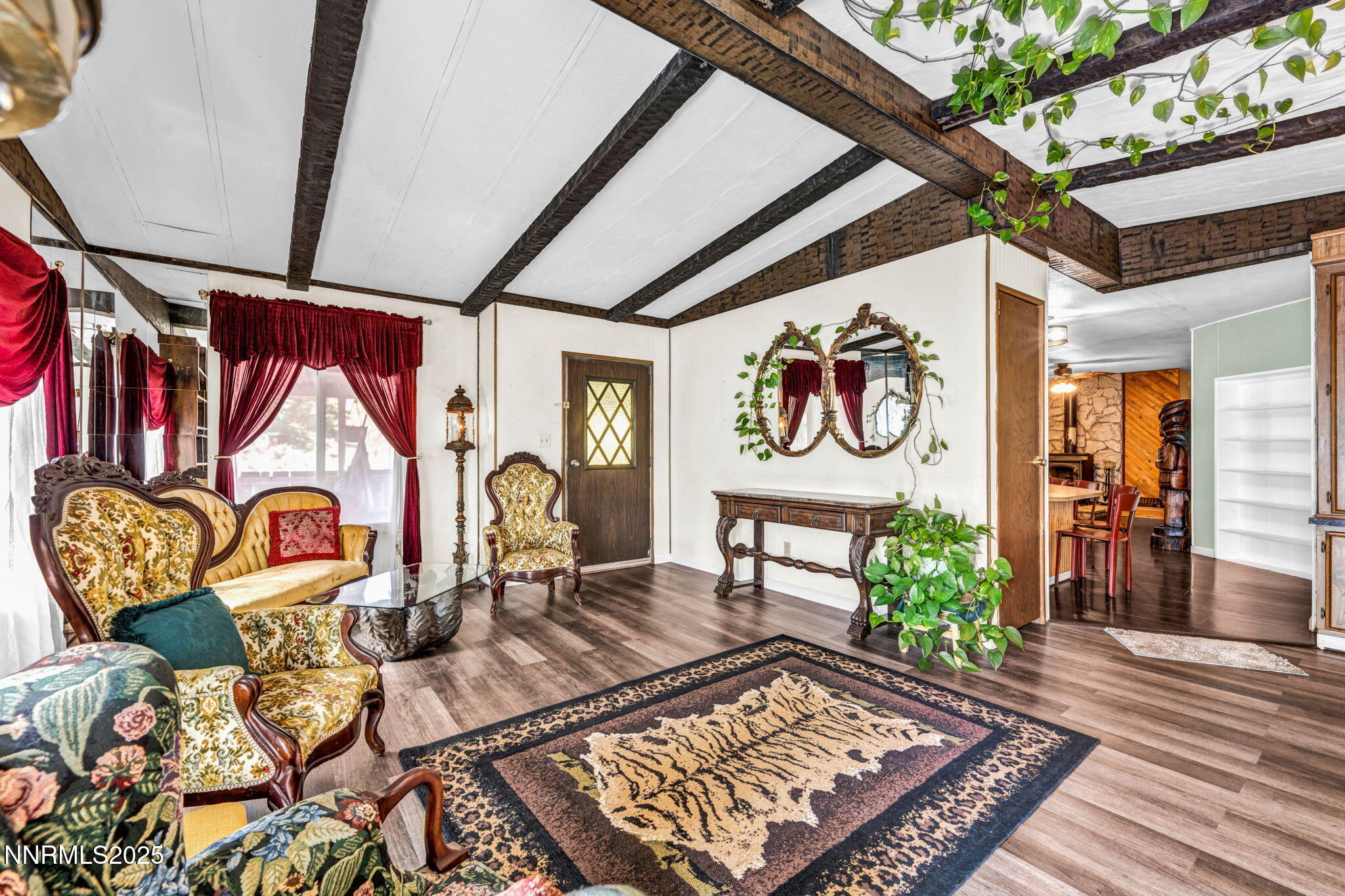 62-web-or-mls-4000-bobolink-cir