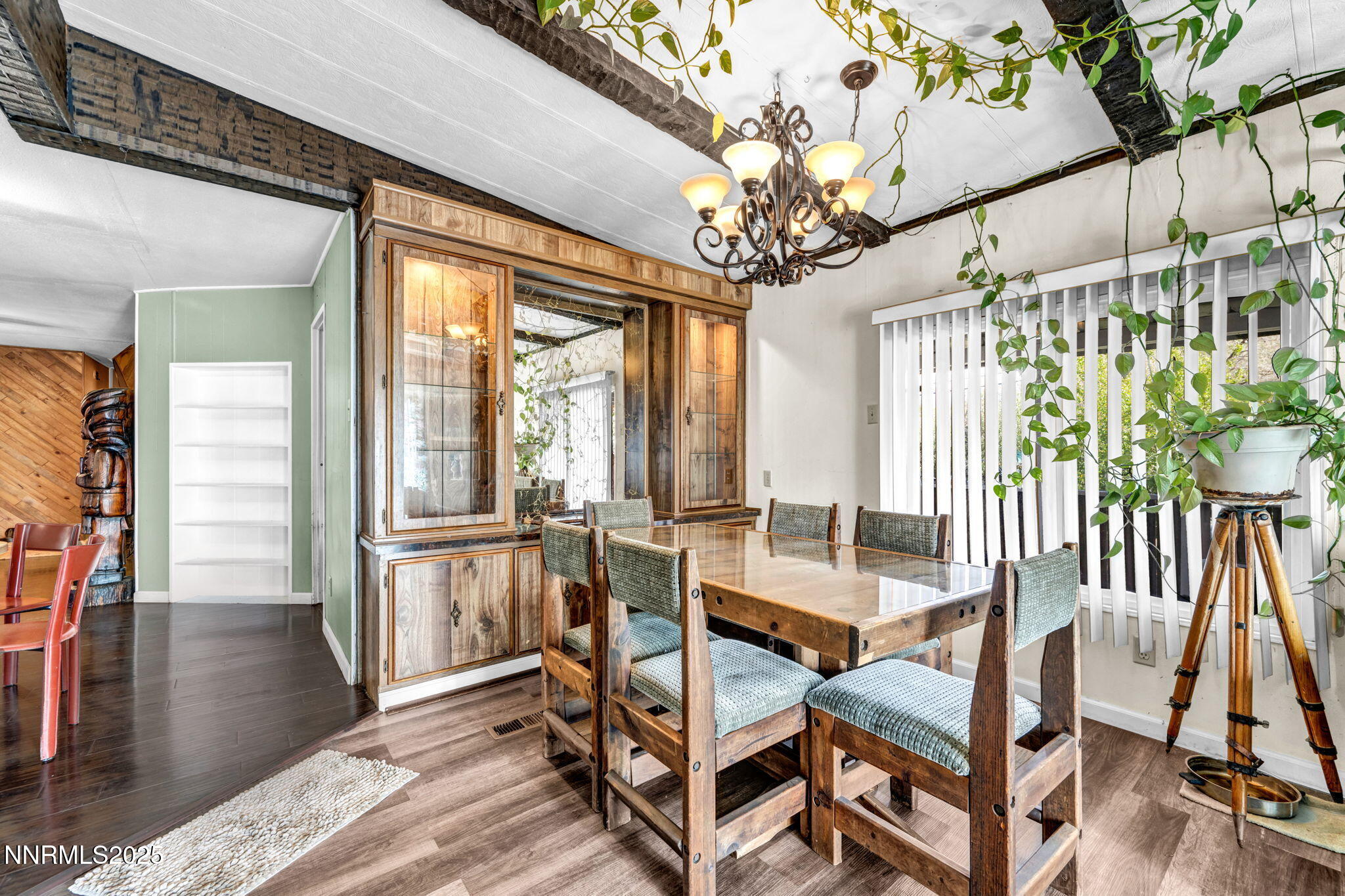 61-web-or-mls-4000-bobolink-cir