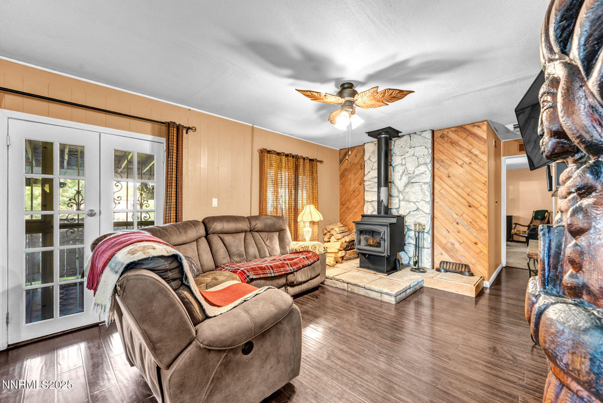 38-web-or-mls-4000-bobolink-cir