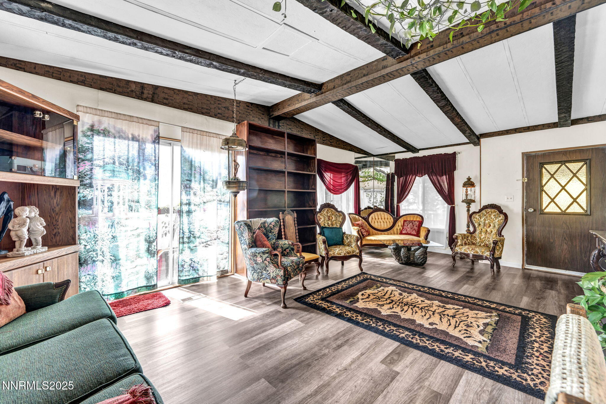 60-web-or-mls-4000-bobolink-cir