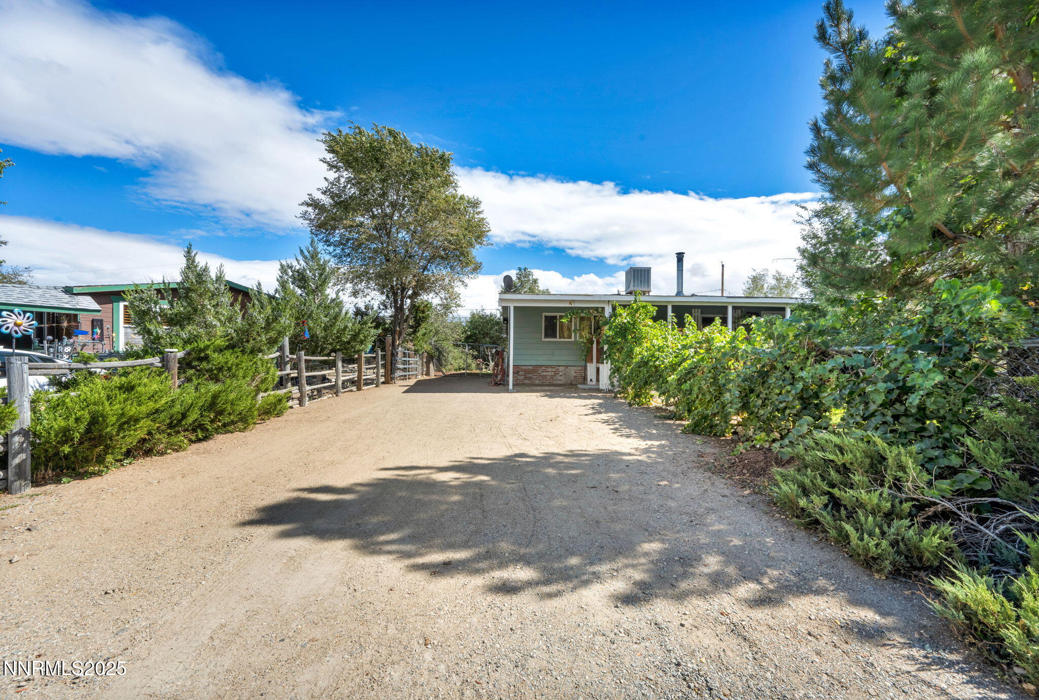 1-web-or-mls-4000-bobolink-cir