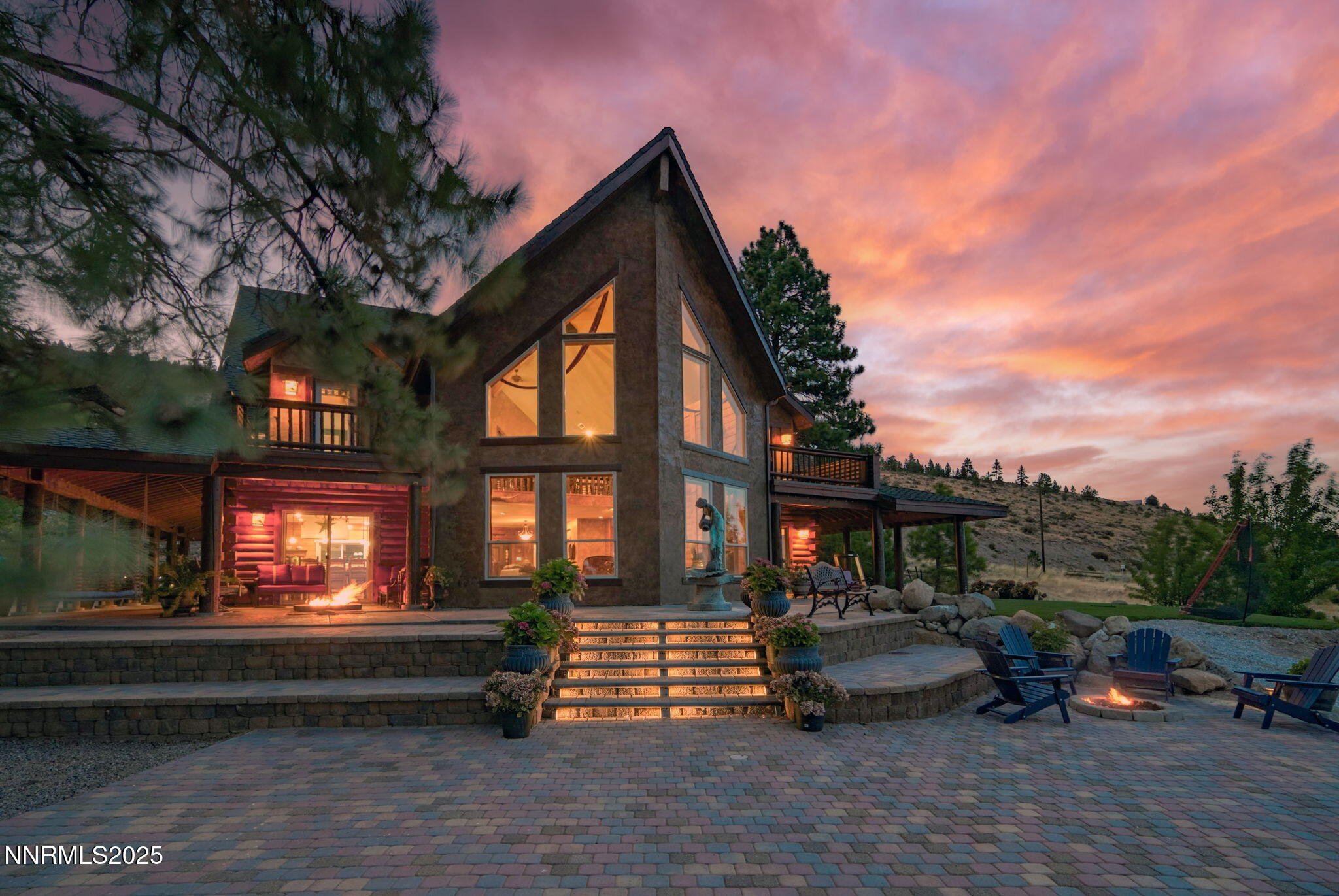 Reno, Nevada 89511, United States, 5 Bedrooms Bedrooms, ,5 BathroomsBathrooms,Residential,Active,119350