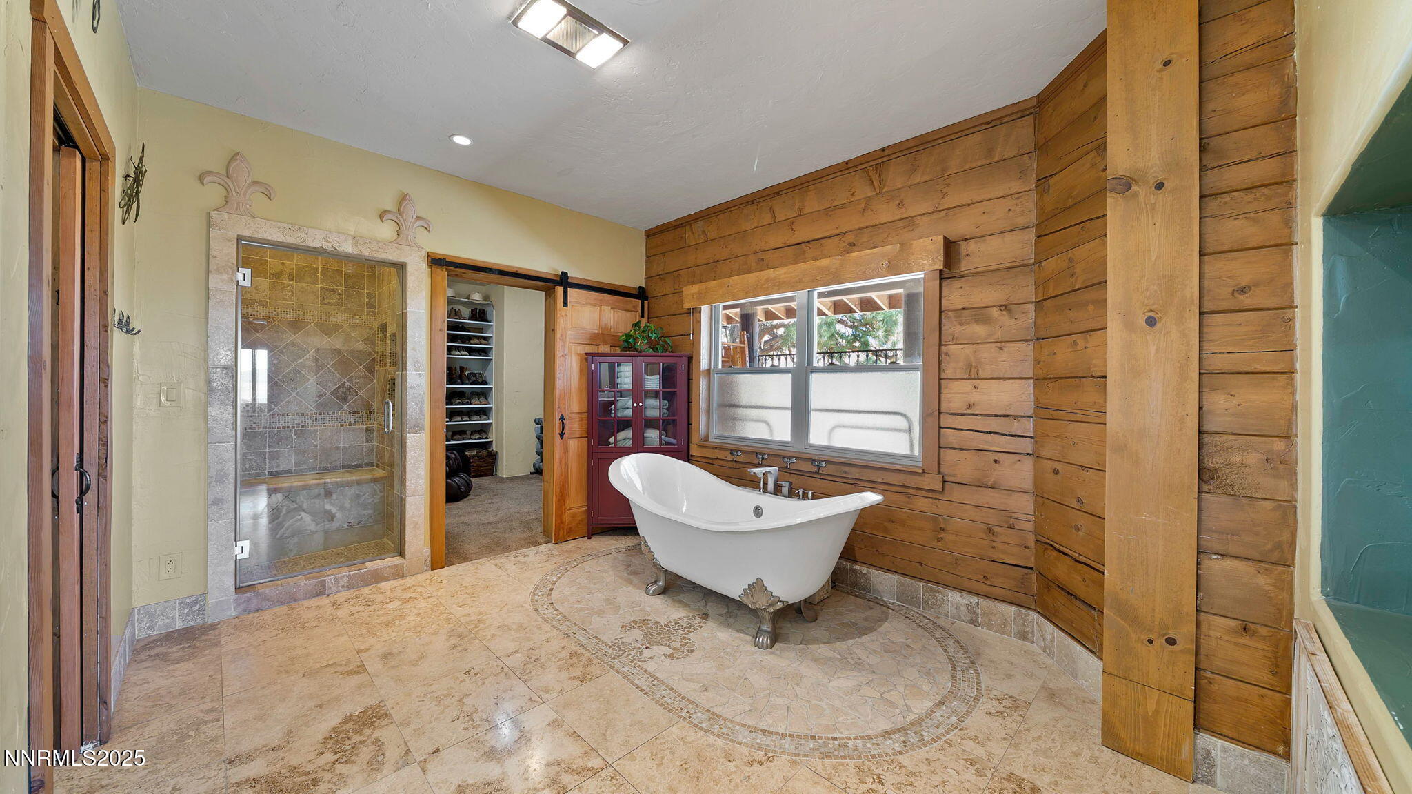 Reno, Nevada 89511, United States, 5 Bedrooms Bedrooms, ,5 BathroomsBathrooms,Residential,Active,119350