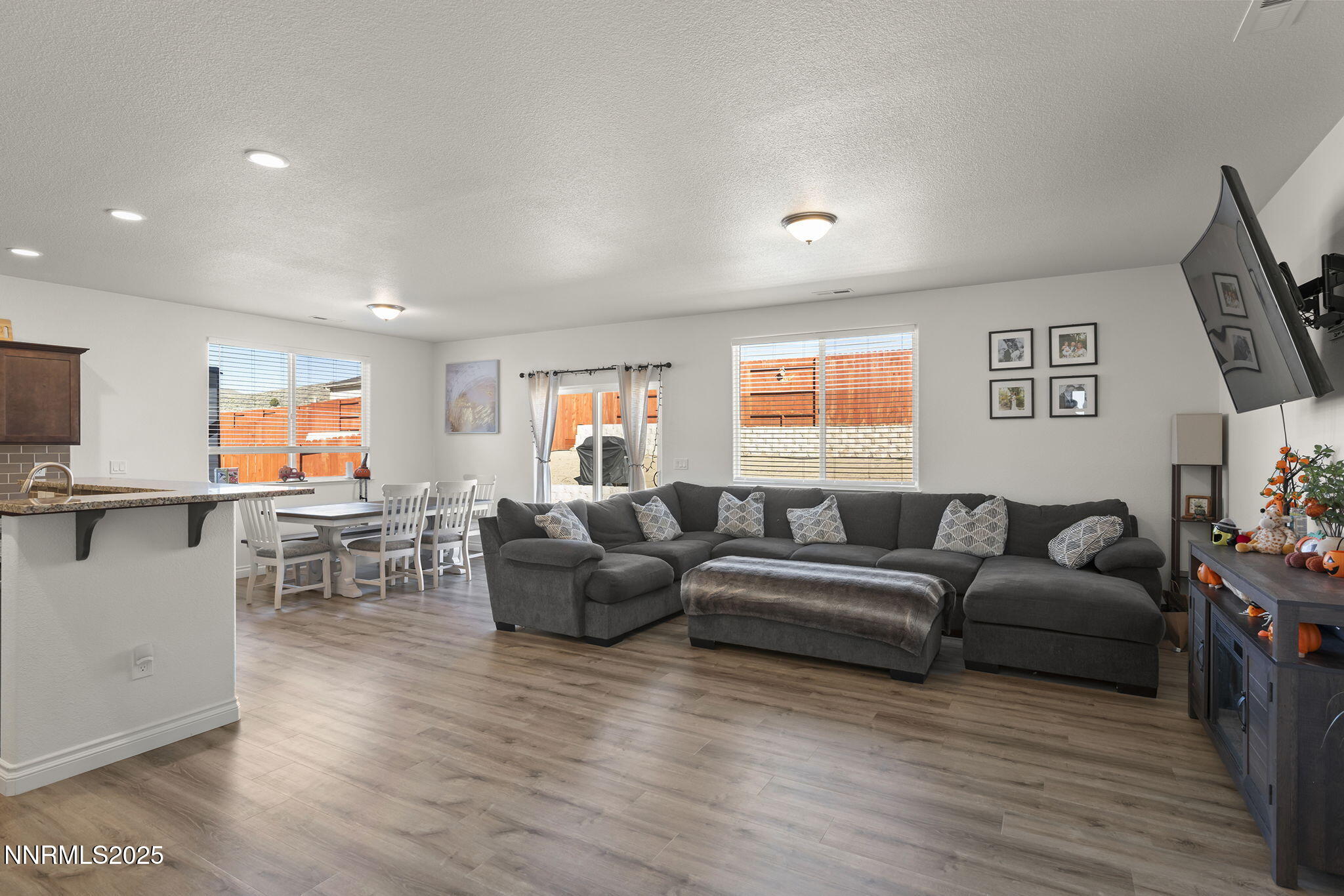 4-web-or-mls-_DSC3307