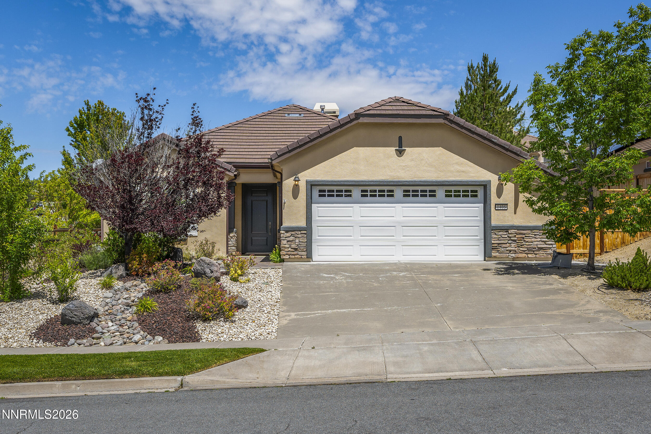 1405 Orchard Park Trail