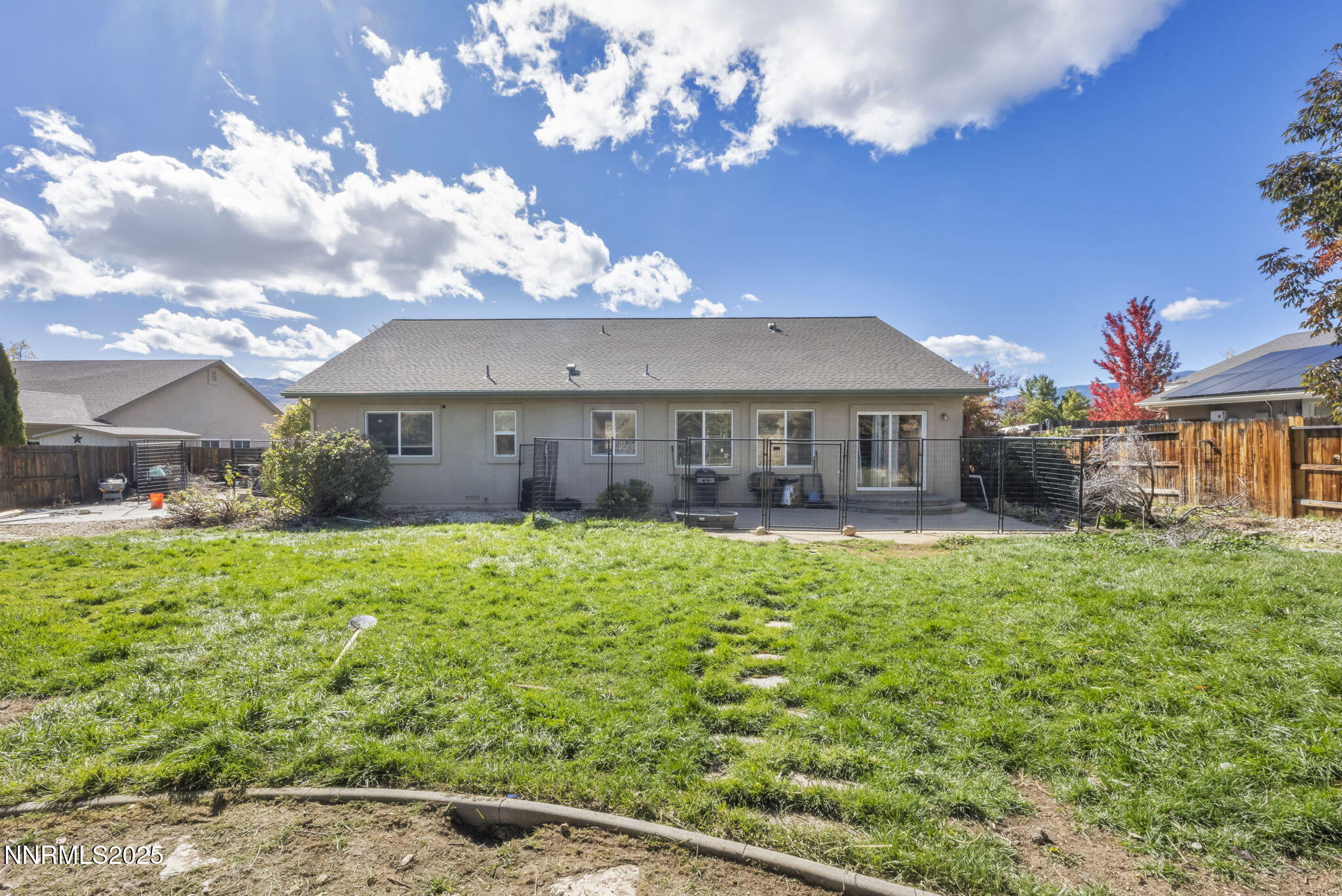 11-web-or-mls-20999-cameron-ct