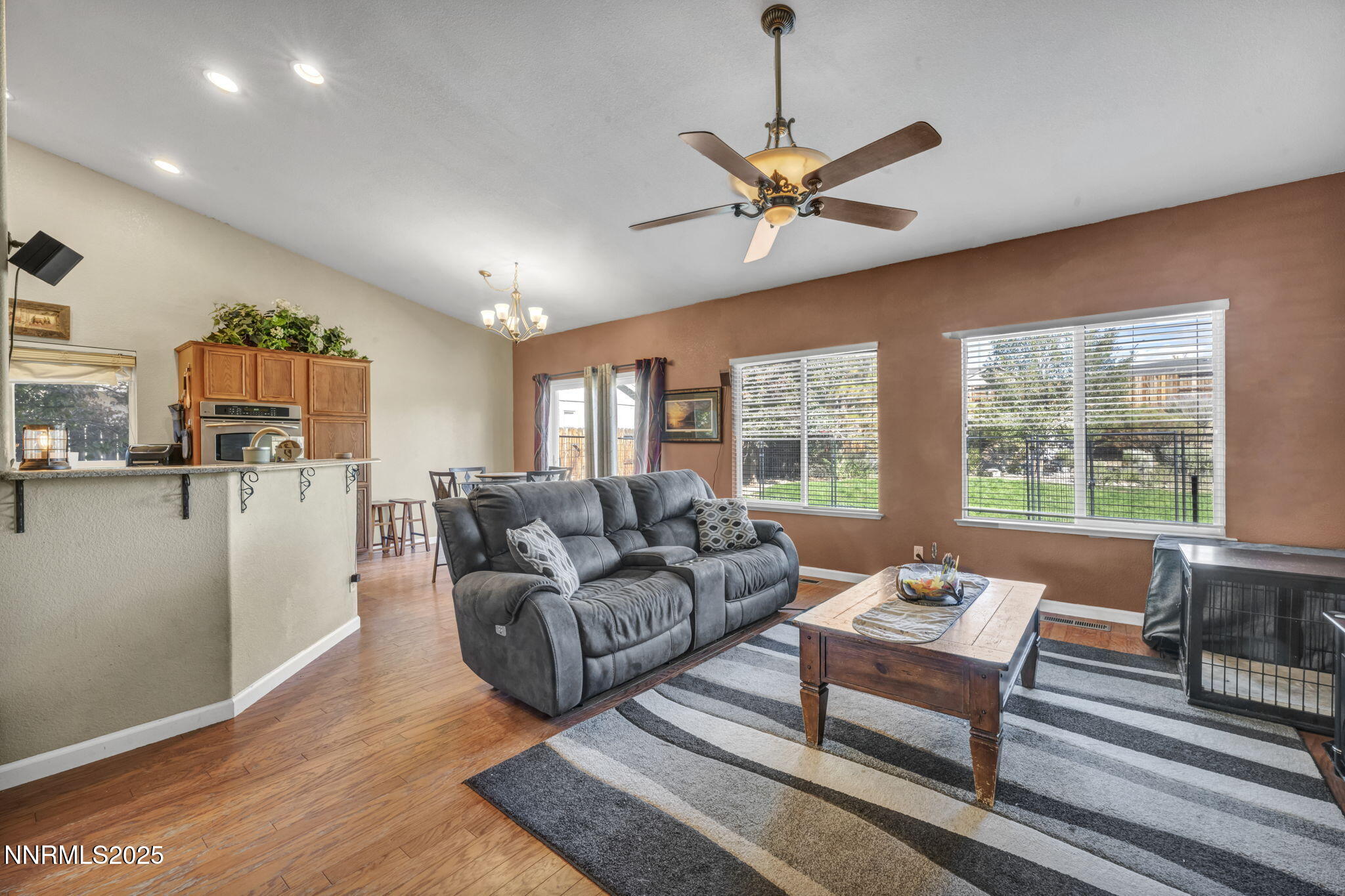 40-web-or-mls-20999-cameron-ct