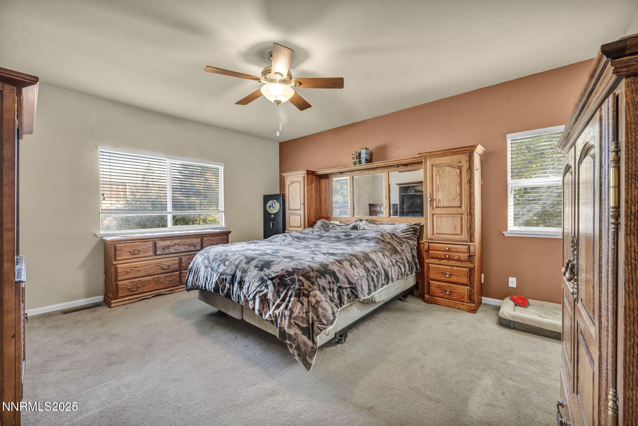 45-web-or-mls-20999-cameron-ct