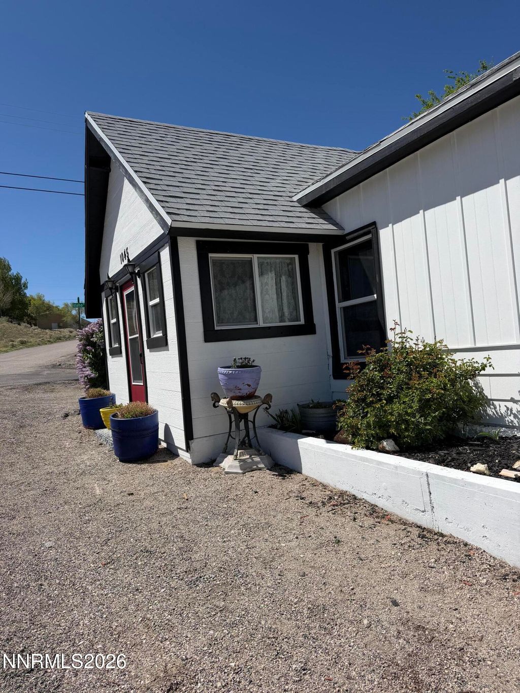 Photo of 1021 NW Tonopah Avenue, Tonopah, NV 89049 (MLS # 260003851)