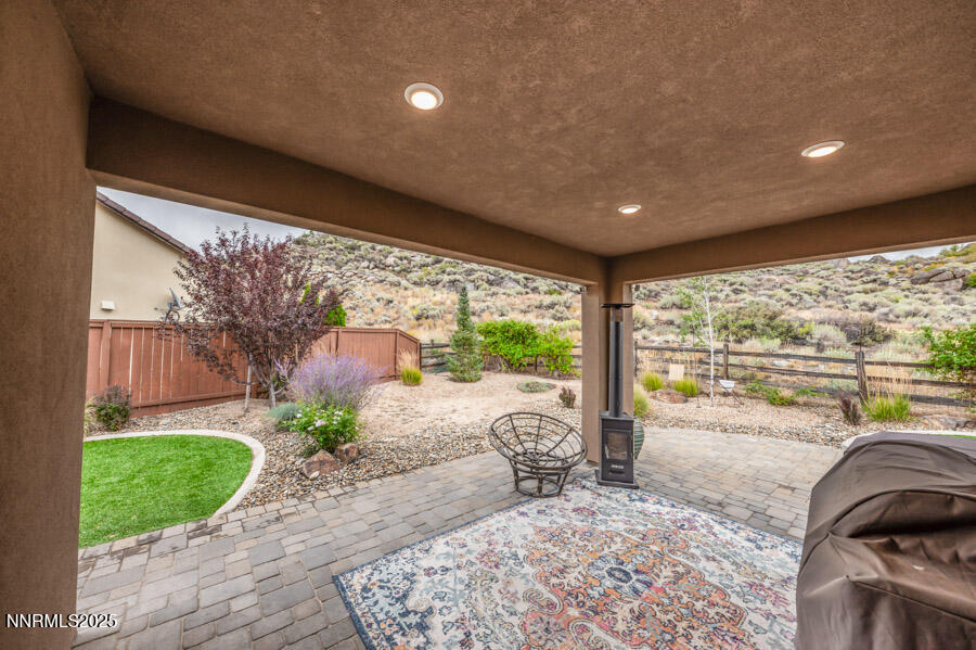 Backyard Covered Pstio