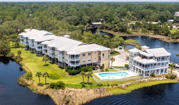 326 2ND AVE N # 207, STEINHATCHEE, FL 32359 - Image 4e3857b4841928fb5b70fa3af670f265/4037155396
