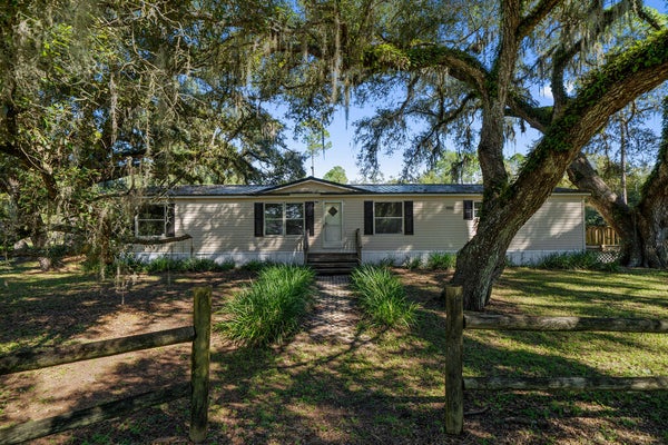 535 NE 394TH AVE, OLD TOWN, FL 32680 - Image b2f5d2da80812553df9cff0defedeb9b/282051434