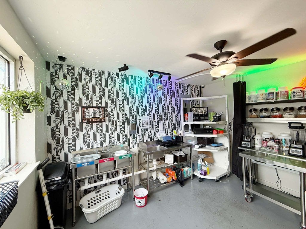 Listing 14