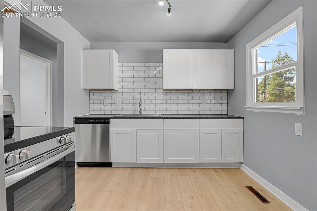 3122 E La Salle Street