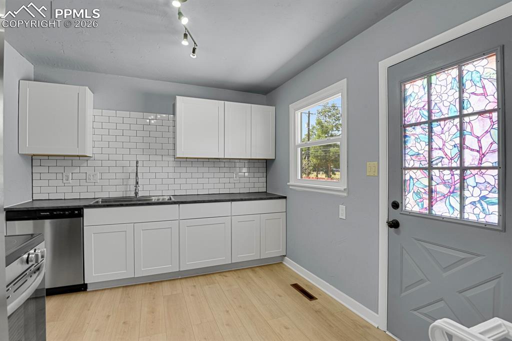 3122 E La Salle Street