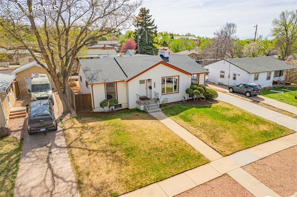 637 Glen Eyrie Circle